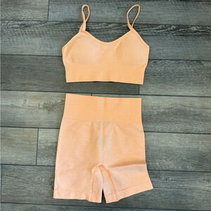 NWT Women’s Yoga Outfit Seamless Workoutset High Waist Shorts With Sports Bra S